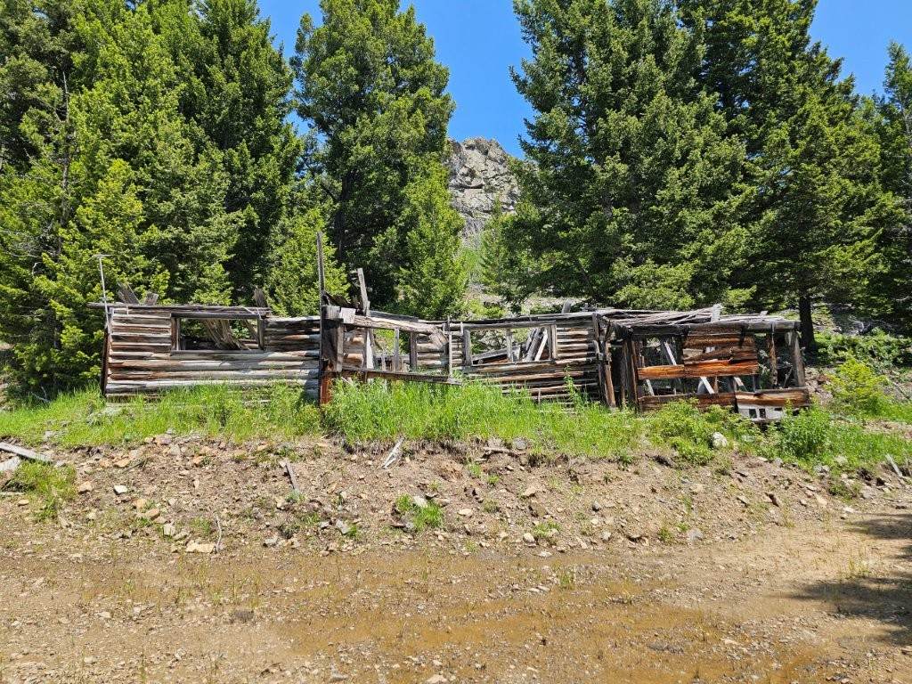 Crow Bar Indian Creek Road - Photo 1