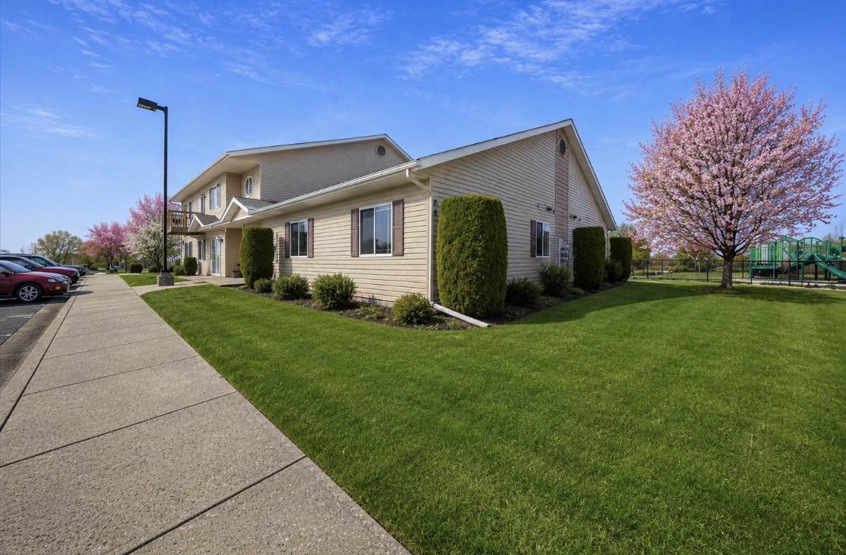 24 Diane Road - Photo 1