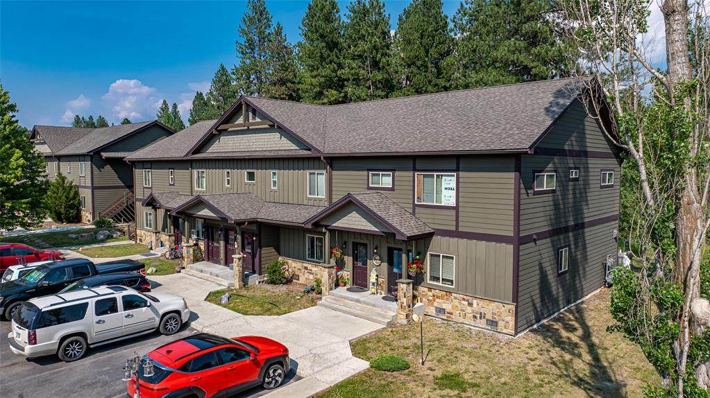 1629 4th Avenue - Photo 1