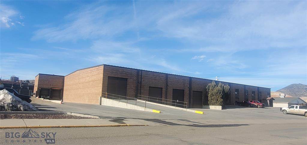 1011 Second Street - Photo 1