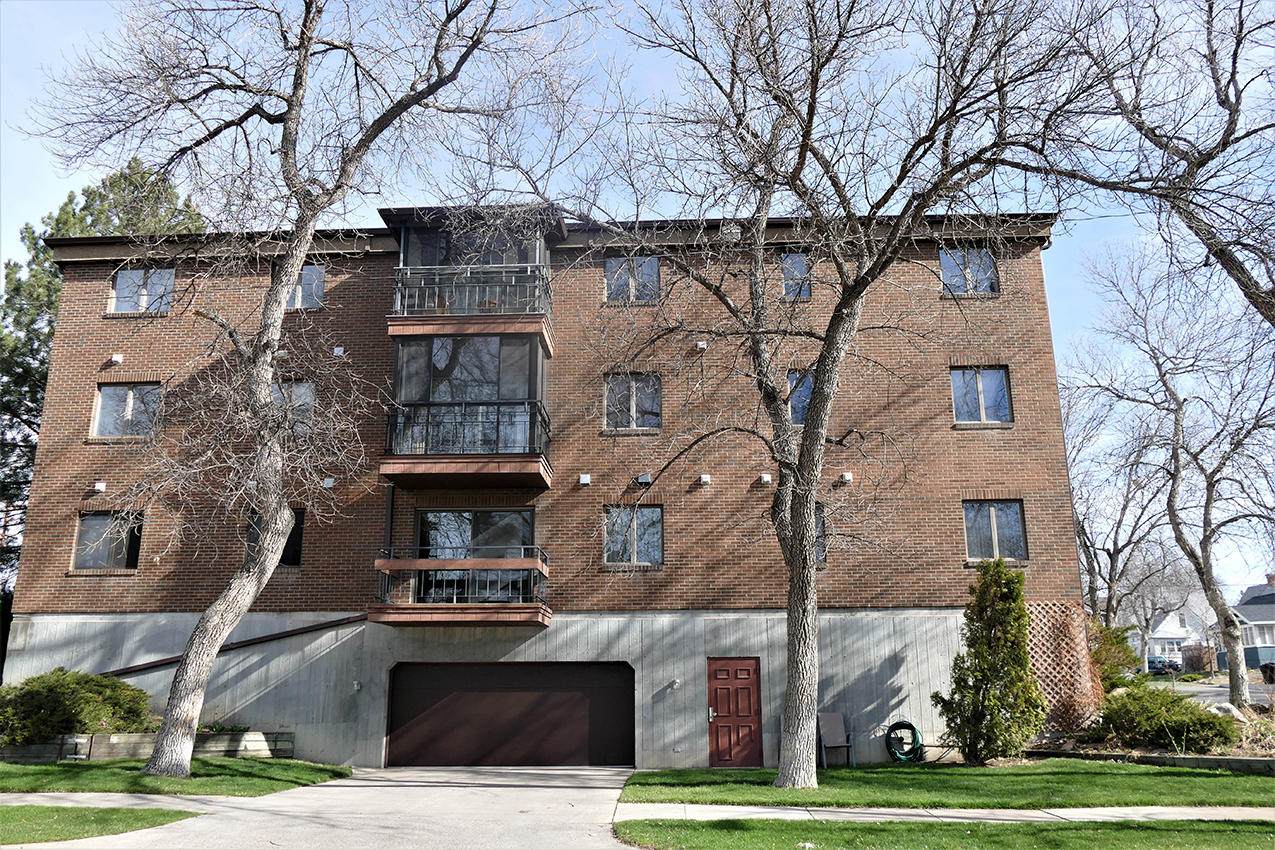 120 12th Street - Photo 1
