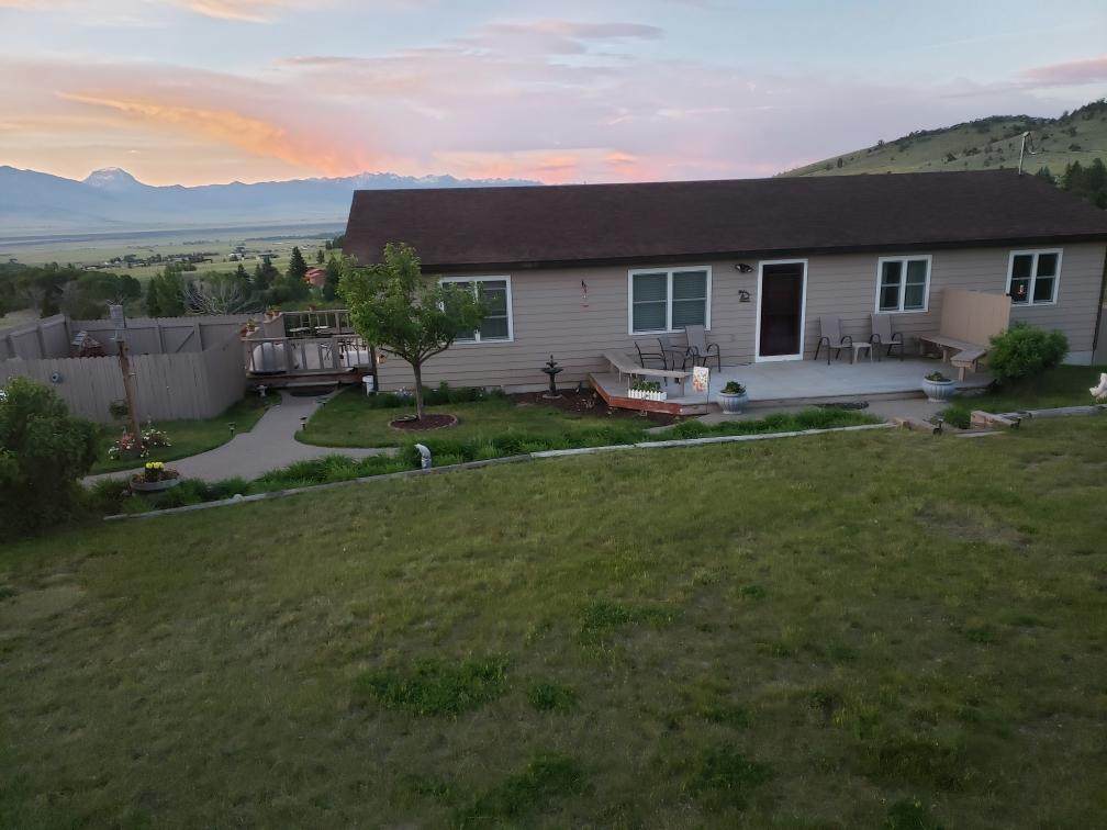 55 Deer Lane - Photo 1