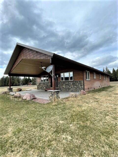 1263 Golf View Drive - Photo 1