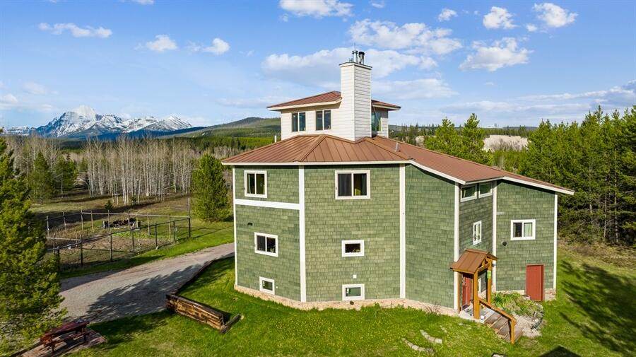 620 Glacier Drive - Photo 1