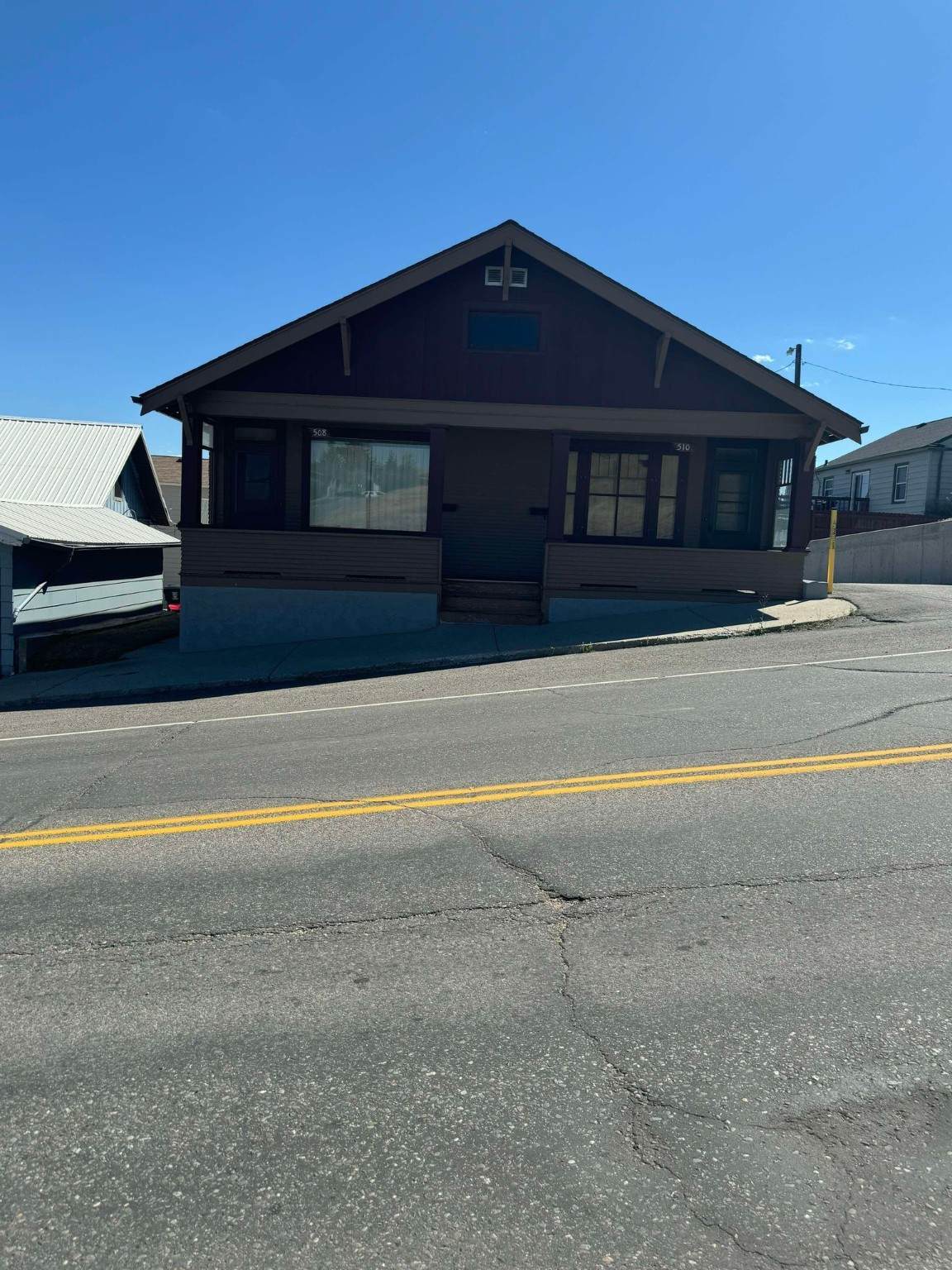 508-510 Platinum Street - Photo 1