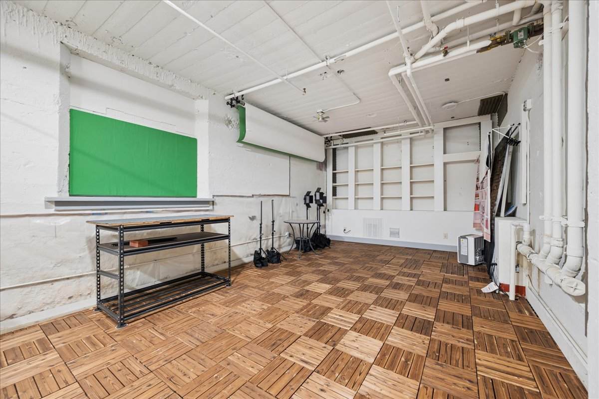 723 5th Avenue - Photo 1