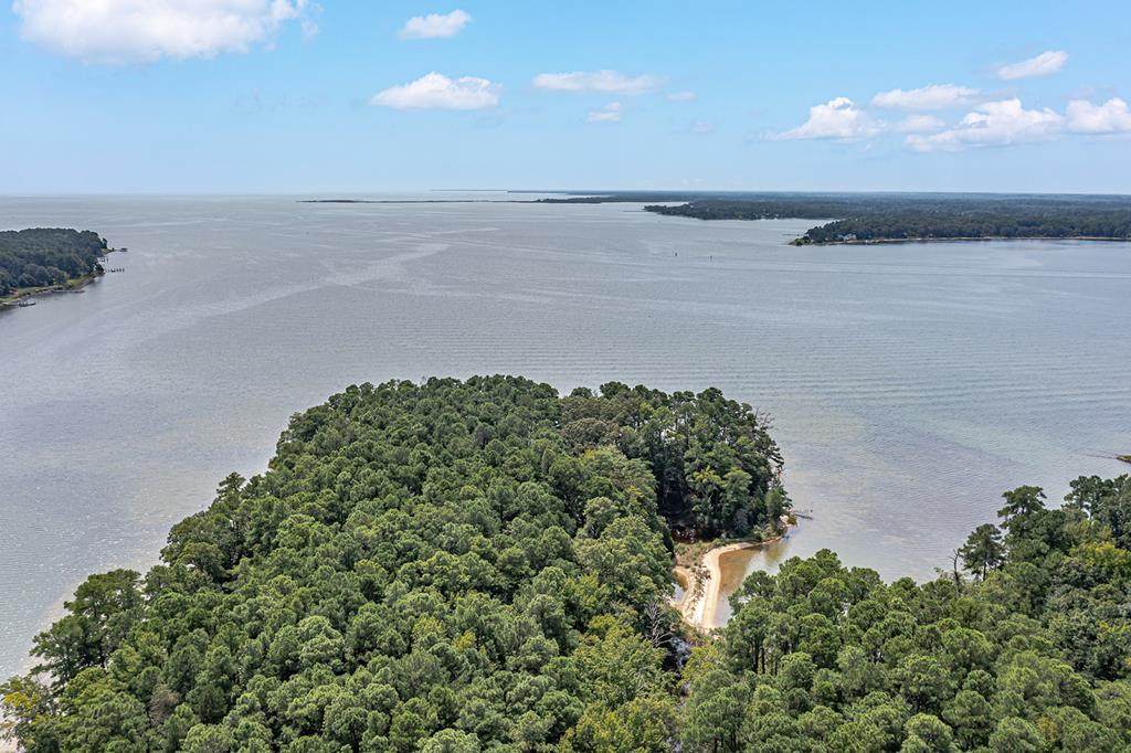 00 Fox Point Road - Photo 1