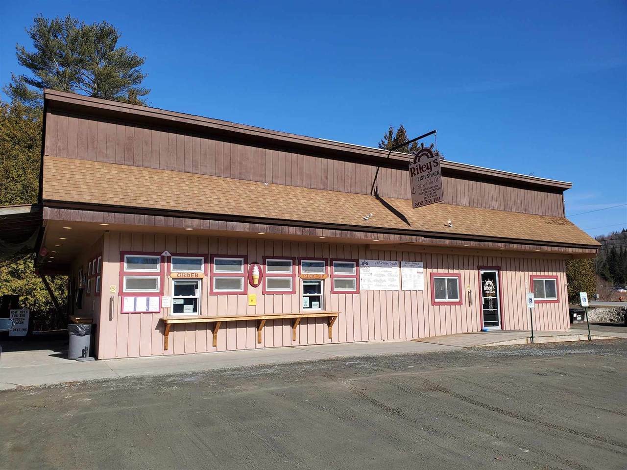 2165 Portland Street - Photo 1