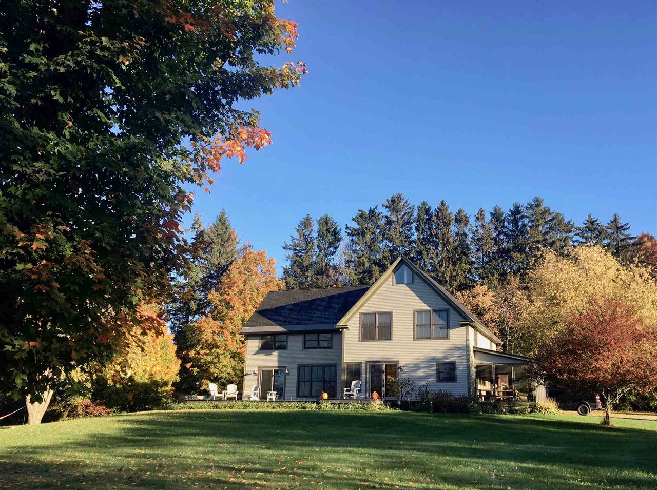 567 Orchard Run - Photo 1