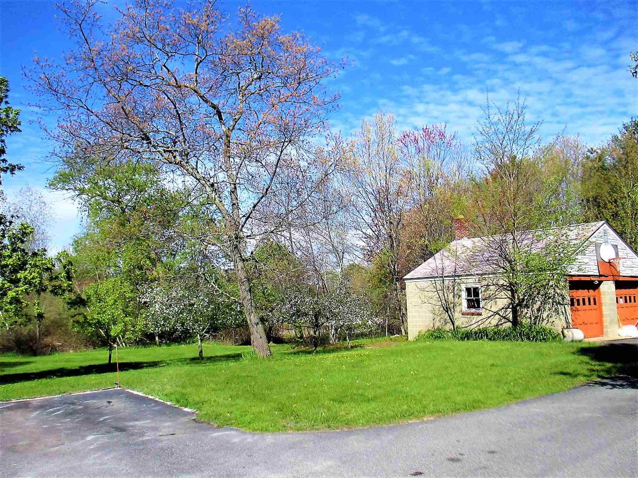 Bodwell Road - Photo 1