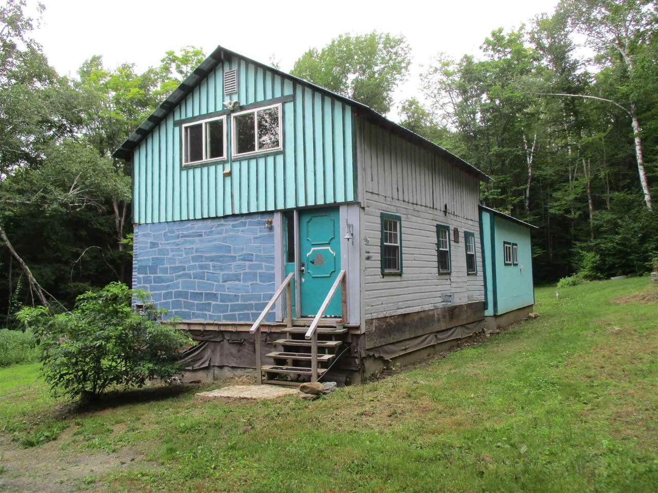2458 Whittier Road - Photo 1