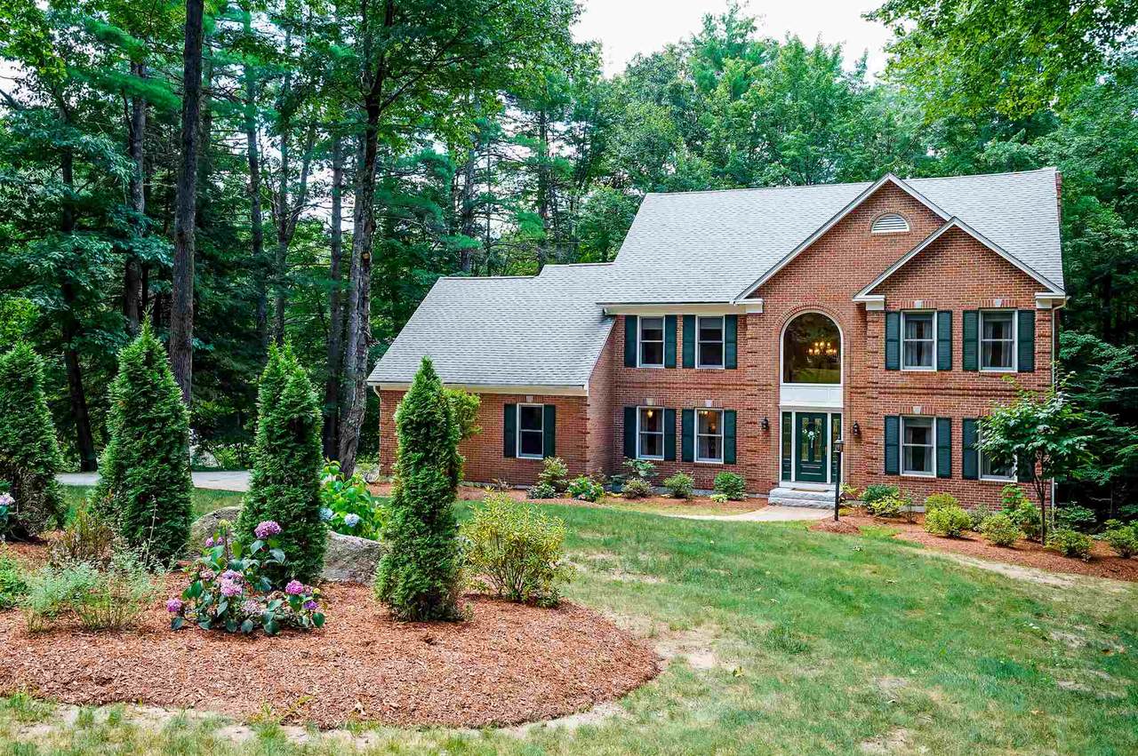 11 Lancaster Lane - Photo 1