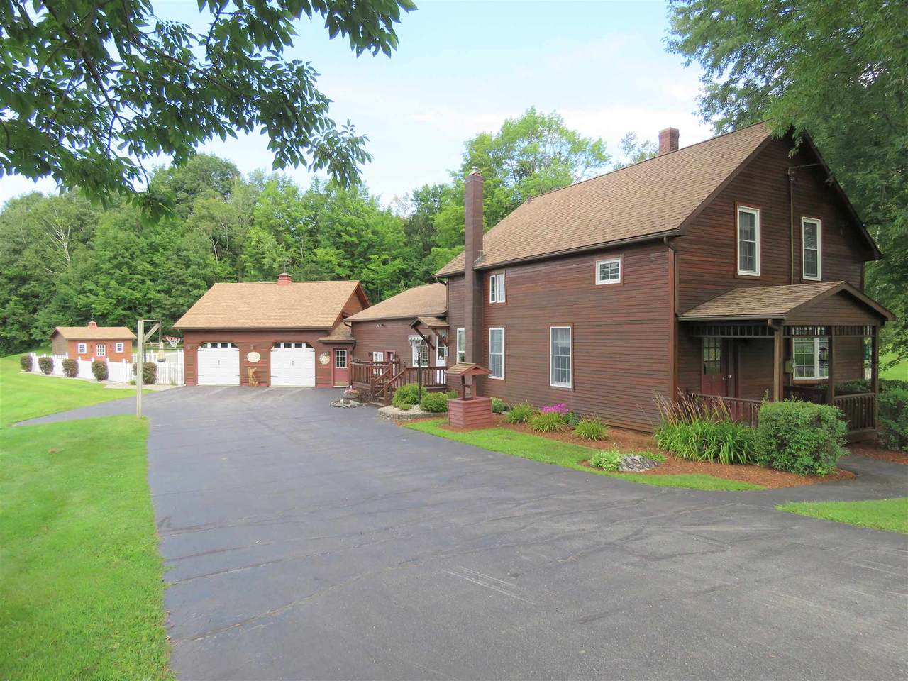 688 Main Street - Photo 1