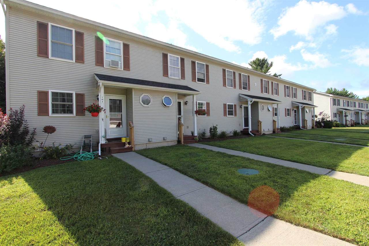 42 Colonial Drive - Photo 1