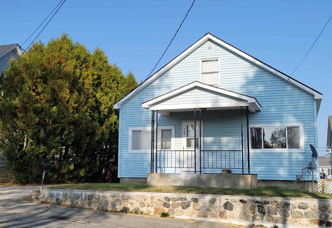 564 Lincoln Avenue - Photo 1