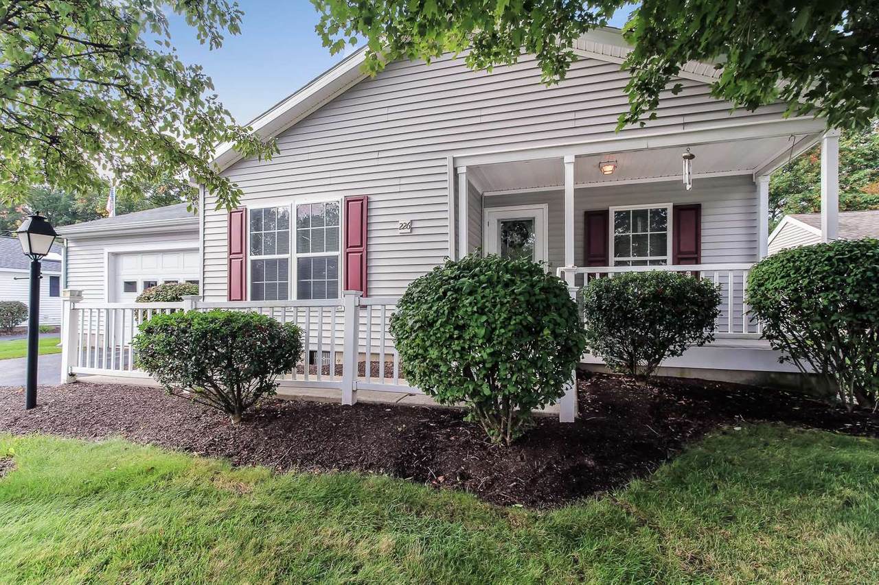 226 Victorian Way - Photo 1