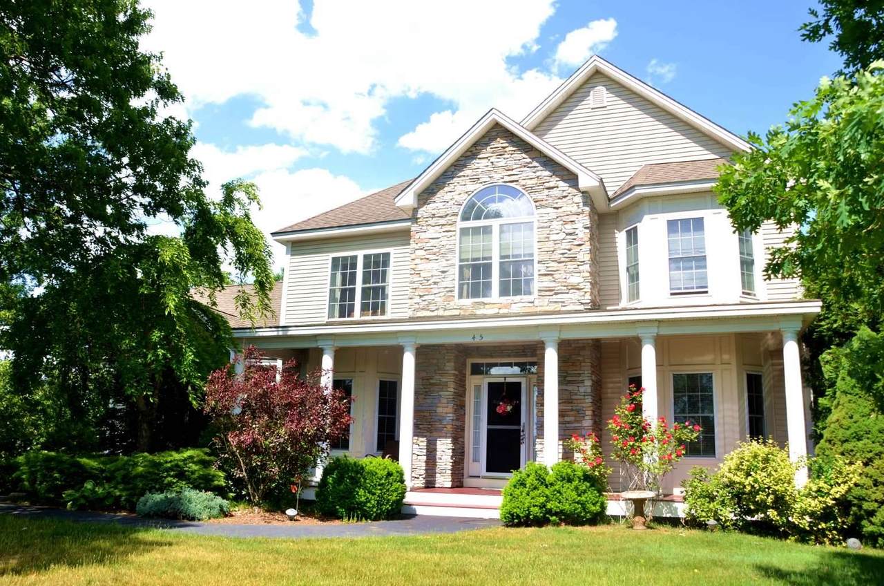 45 Tanglewood Drive - Photo 1