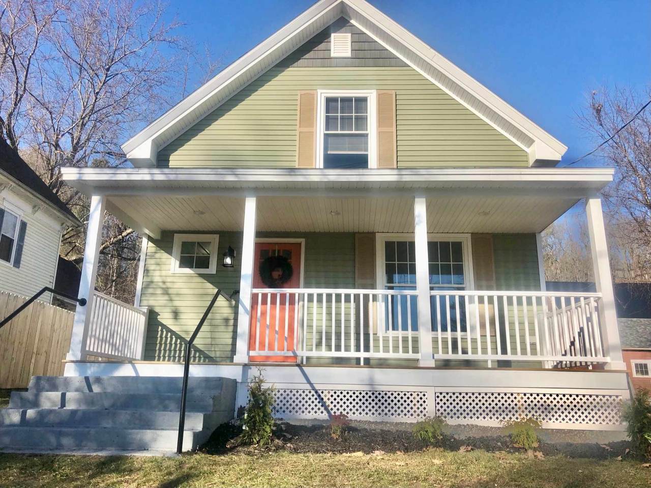 193 E Bow Street - Photo 1