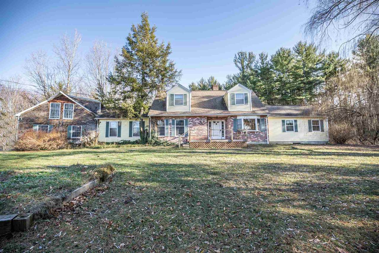 71 Howe Lane - Photo 1