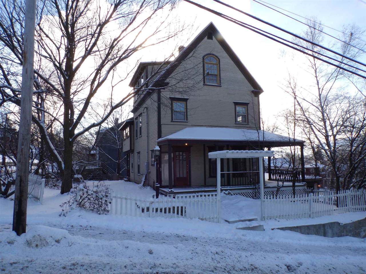 262 Hillside Avenue - Photo 1