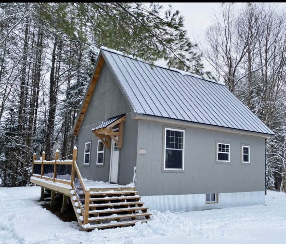 1015 Profile Road - Photo 1