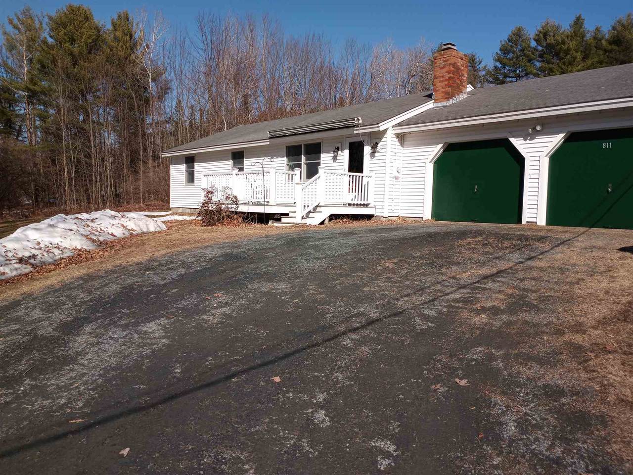 811 East Road - Photo 1