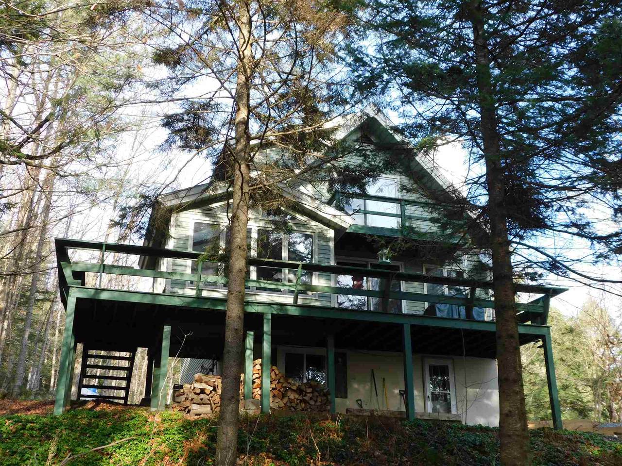 221 Highland Drive - Photo 1
