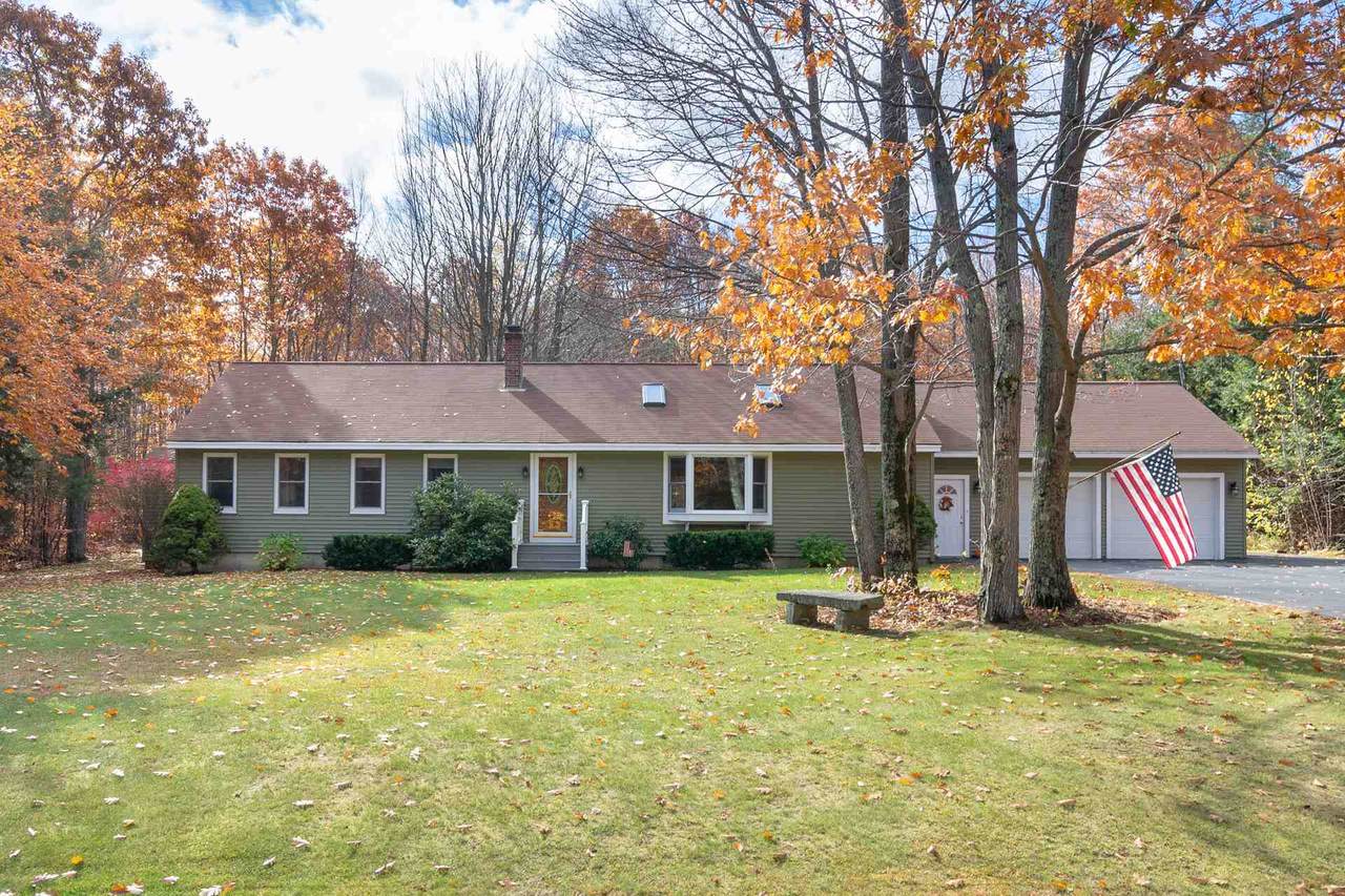 252 Hillcrest Drive - Photo 1