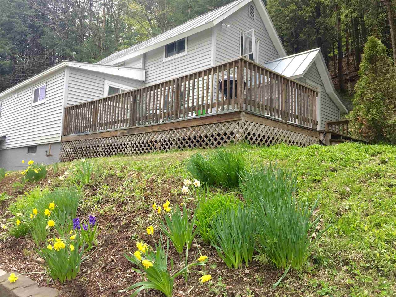 1880 South Road - Photo 1