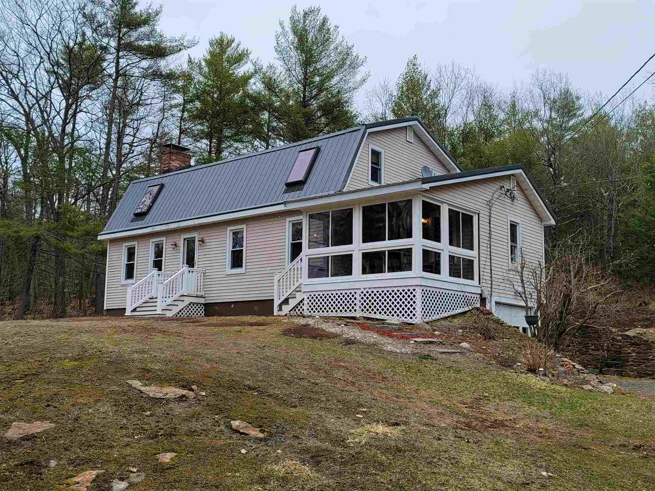 9 Meadow Pond Road - Photo 1