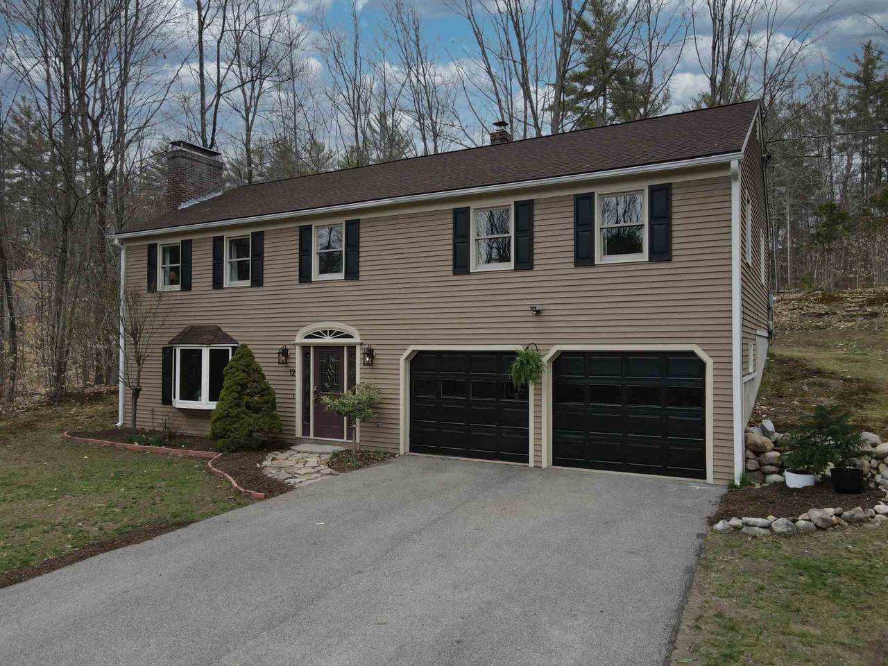 12 Moody Lane - Photo 1