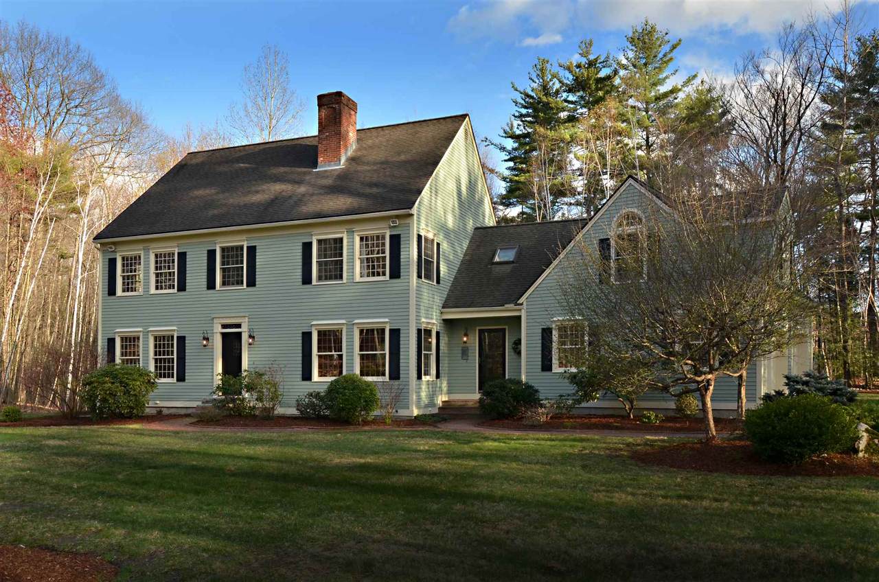55 Oriole Drive - Photo 1