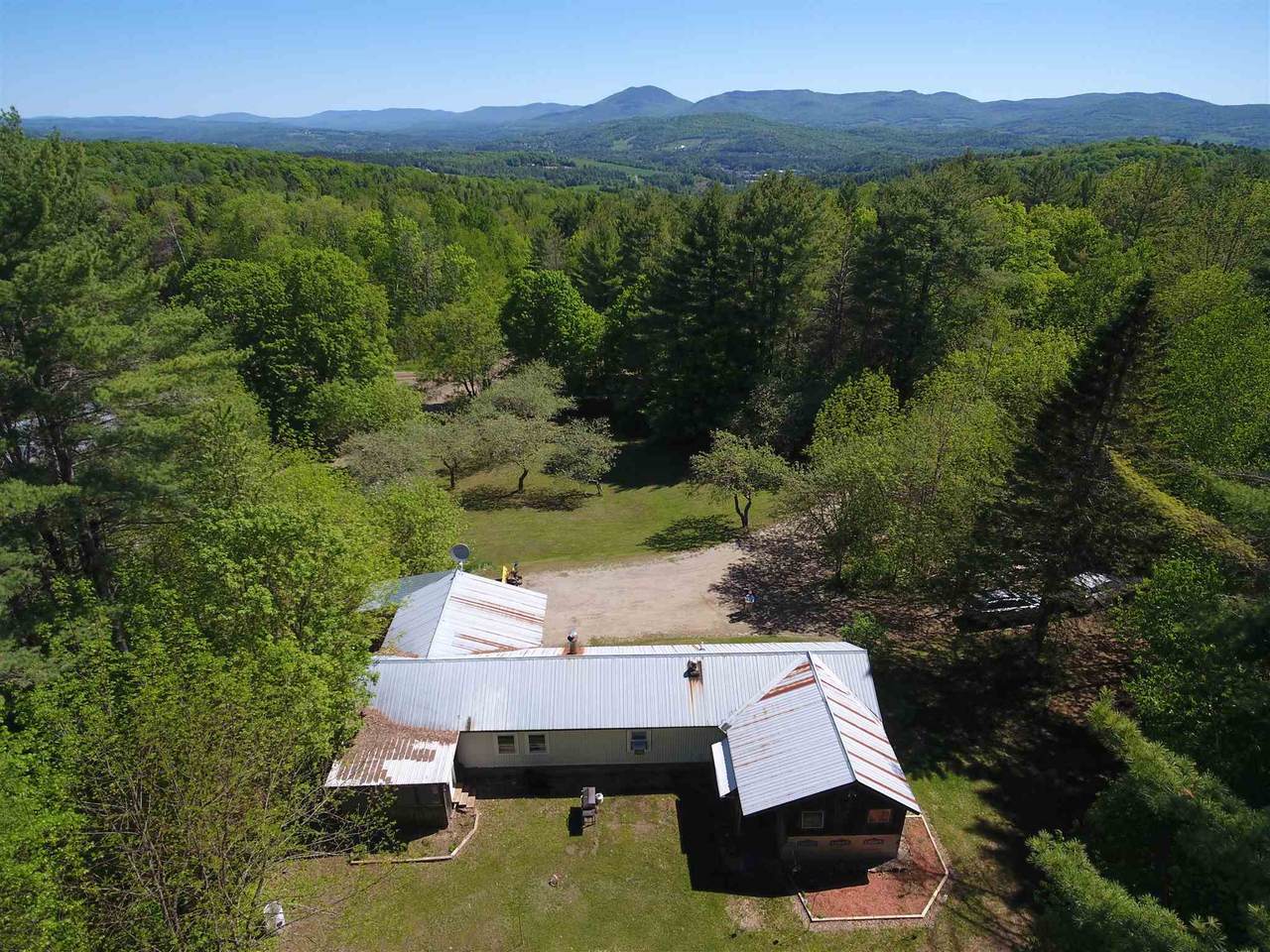 1620 Diamond Hill Road - Photo 1