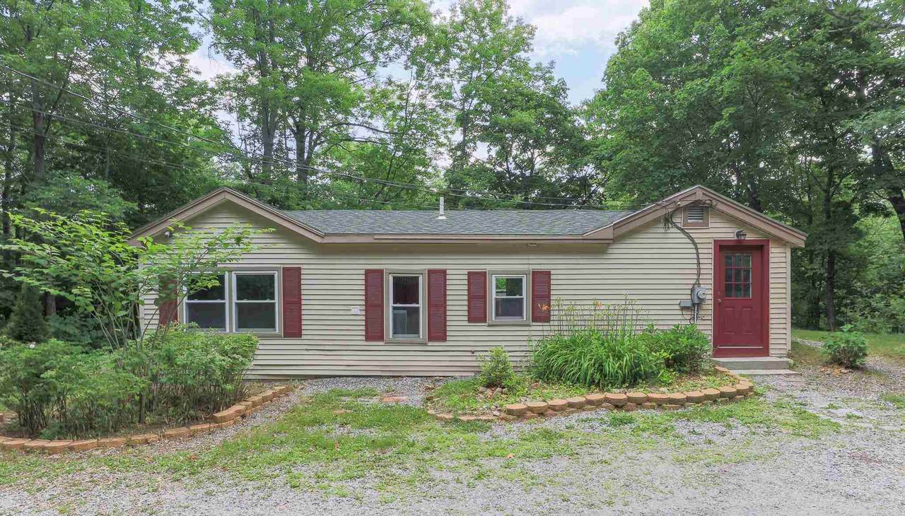 129 Daniel Webster Highway - Photo 1