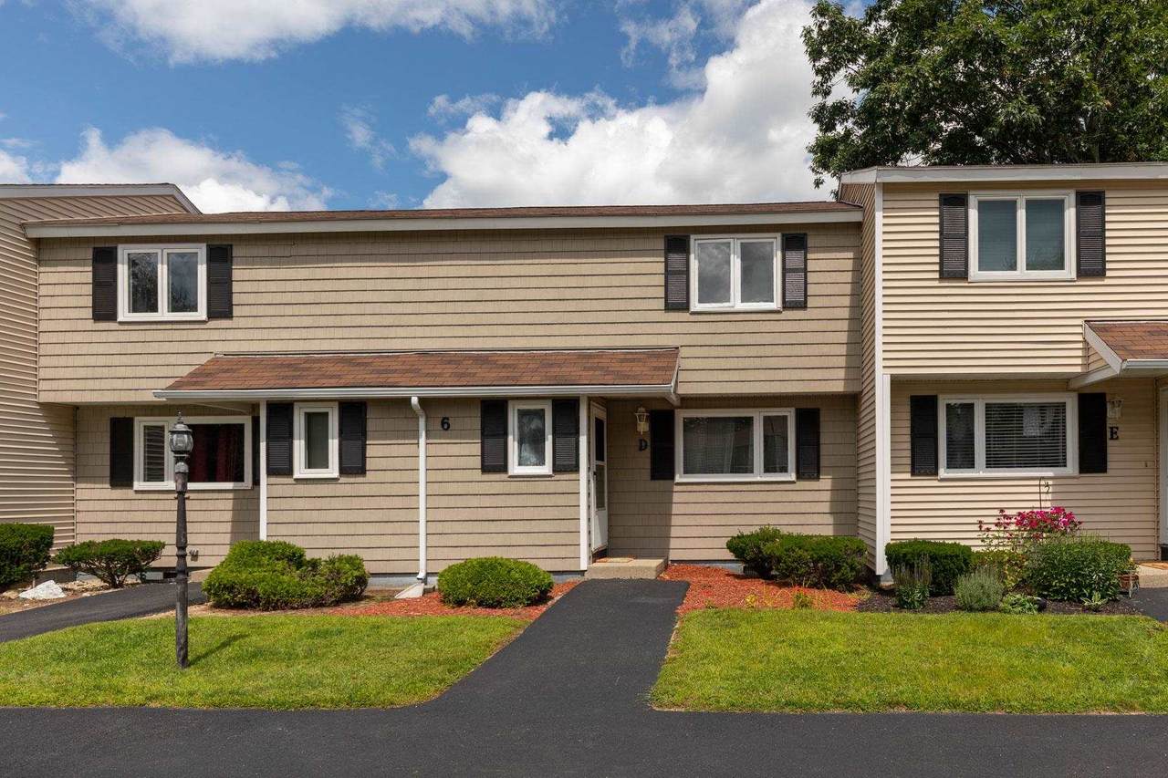 6 Cedarbrook Village - Photo 1