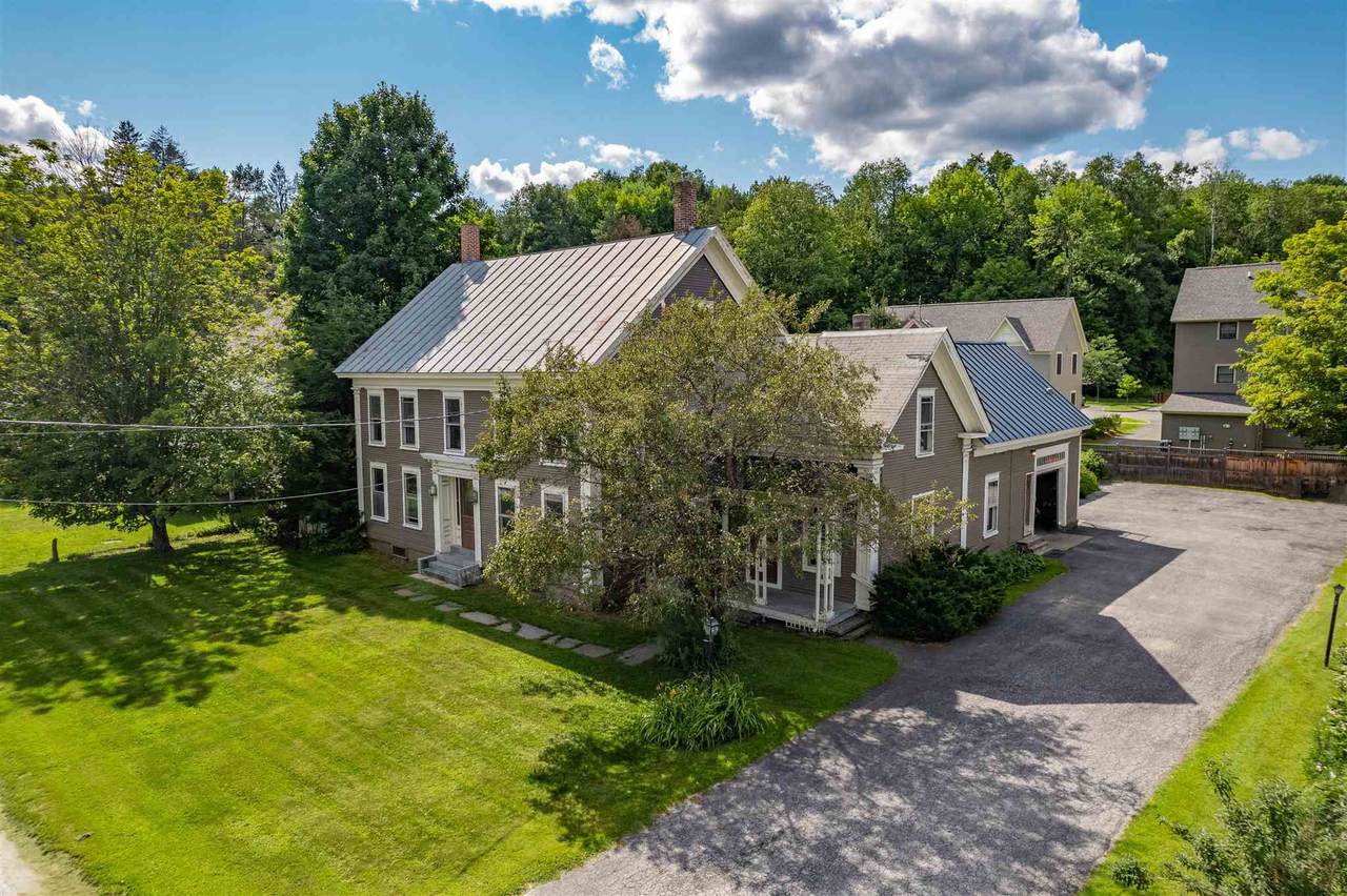 1222 West Woodstock Road - Photo 1