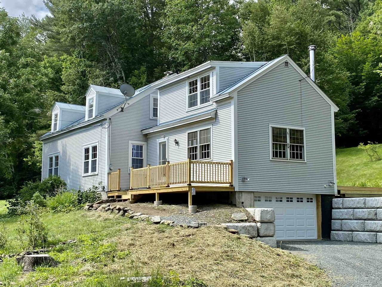 342 Hanover Center Road - Photo 1