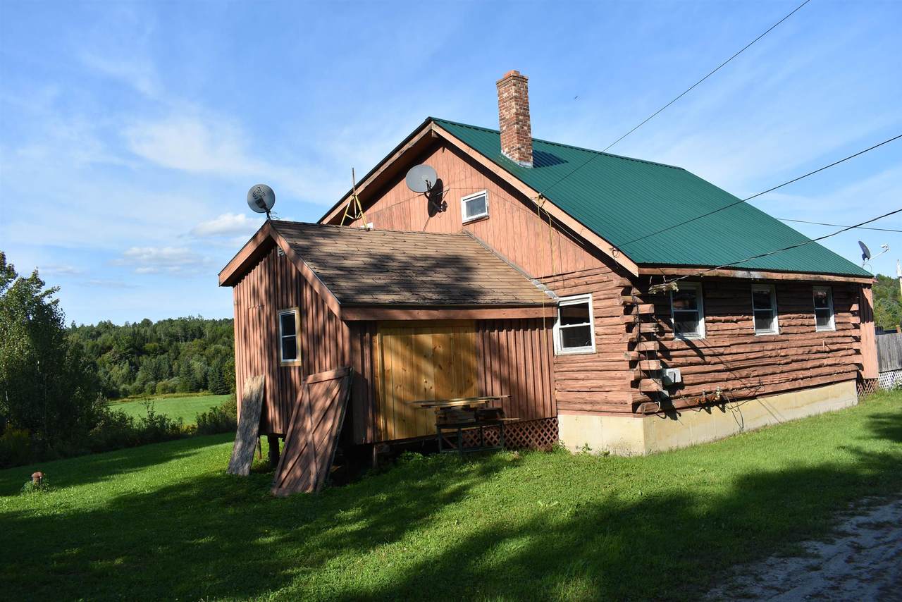 95 Powwow Lane - Photo 1