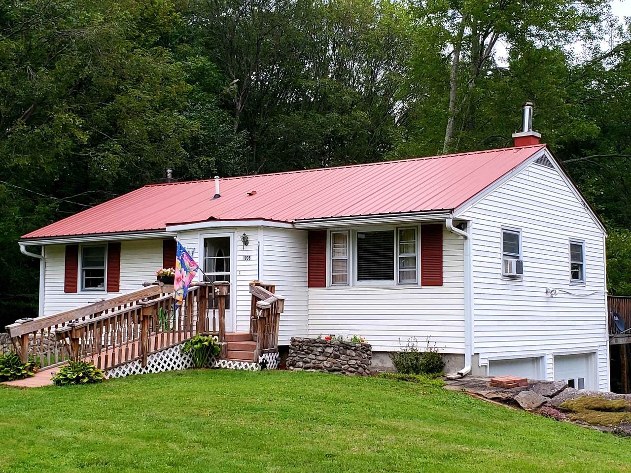 1036 Hardscrabble Road - Photo 1