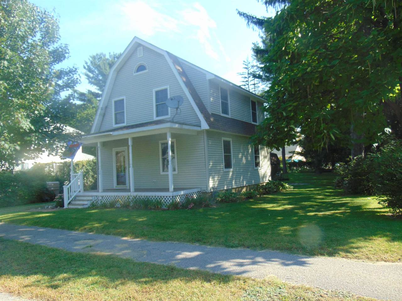 30 Crescent Street - Photo 1