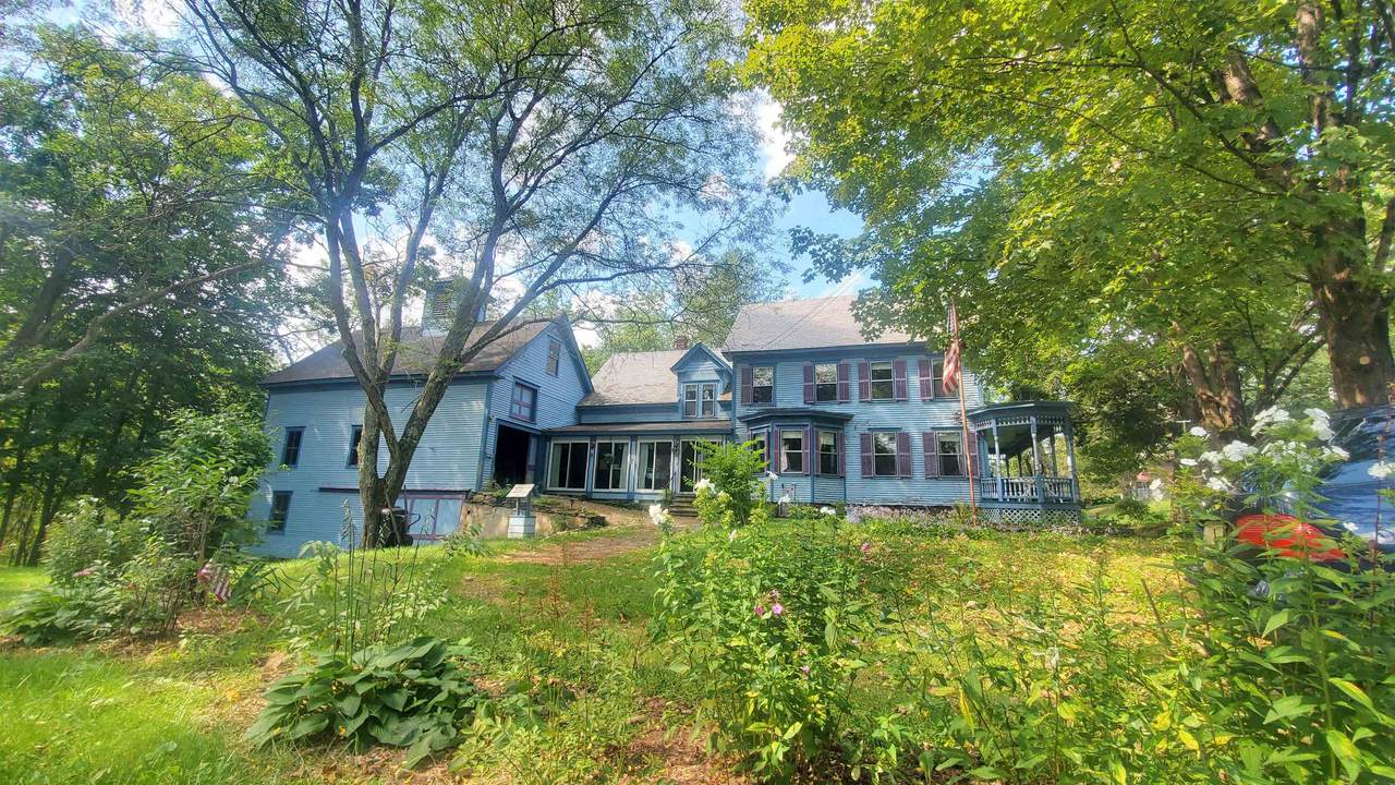 225 Church Avenue - Photo 1