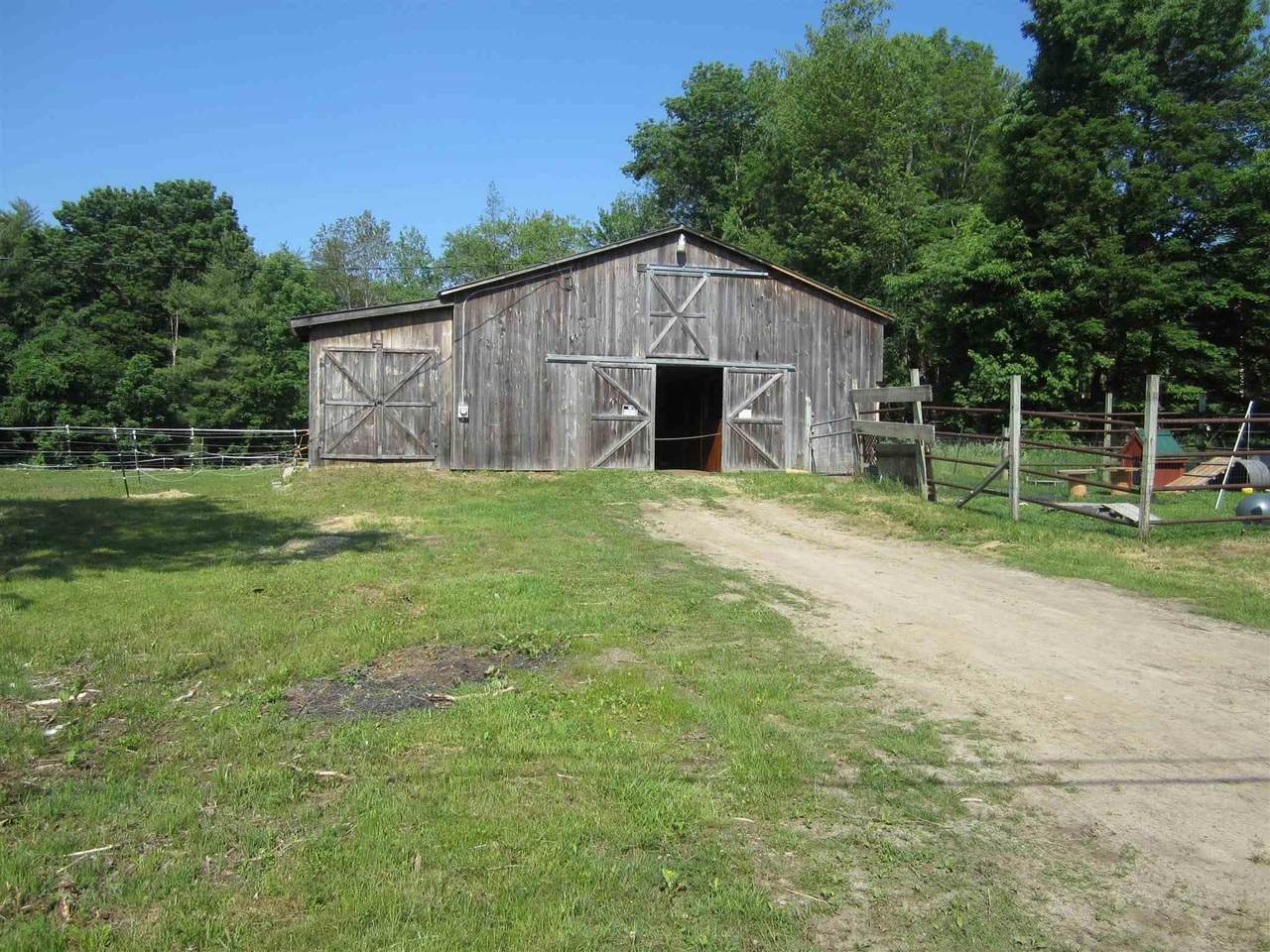 100 Old Leonard Farm Road - Photo 1