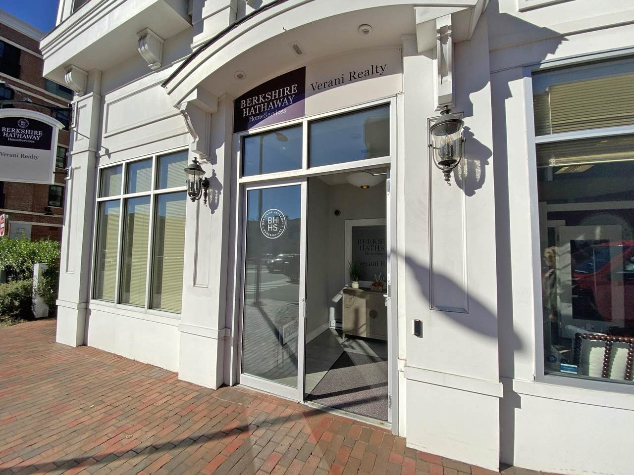 77 Hanover Street - Photo 1