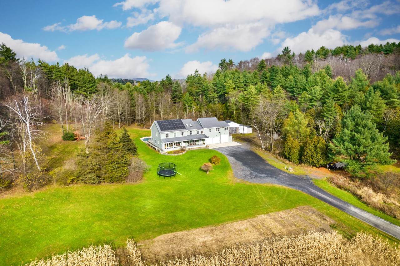 372 Isham Road - Photo 1