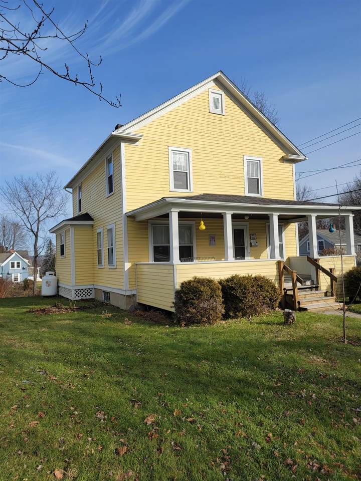 301 Elm Street - Photo 1