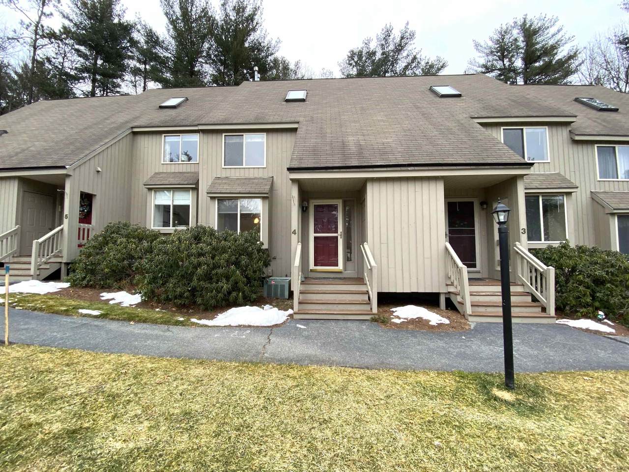 4 Suffolk Court - Photo 1