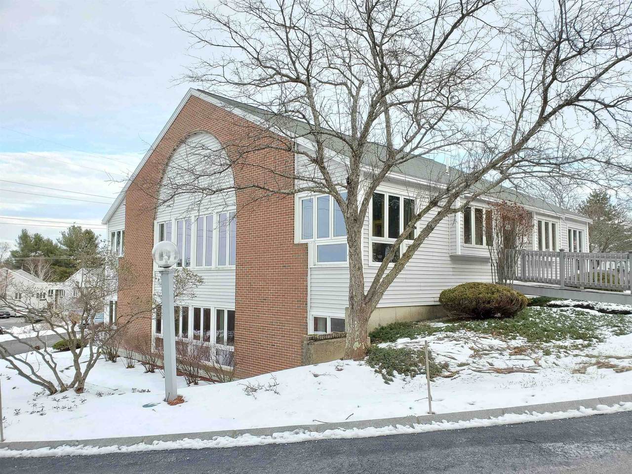76 Northeastern Boulevard - Photo 1
