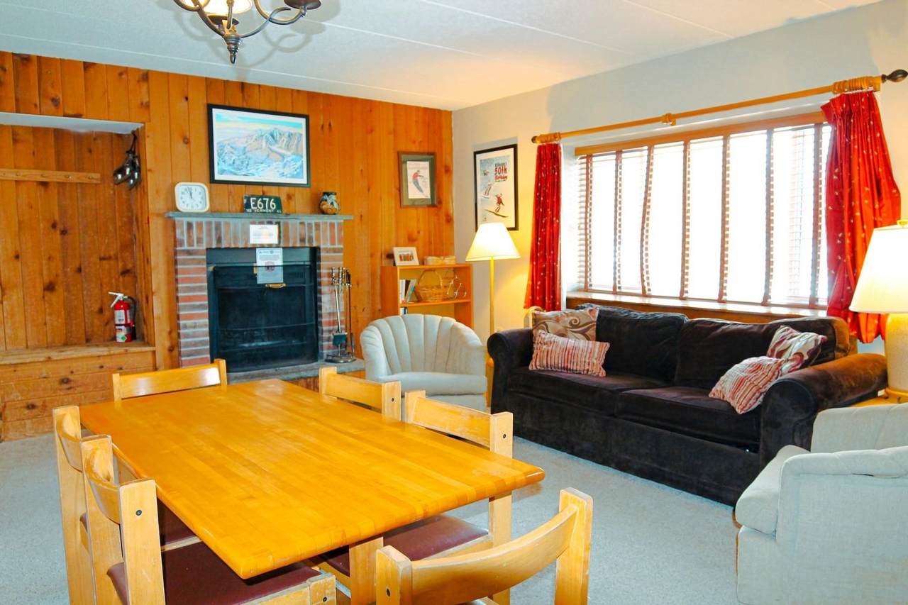 135 East Mountain Road - Photo 1