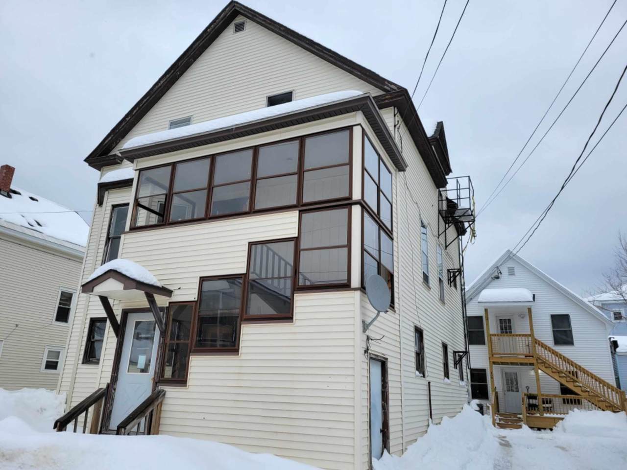 608 Burgess Street - Photo 1