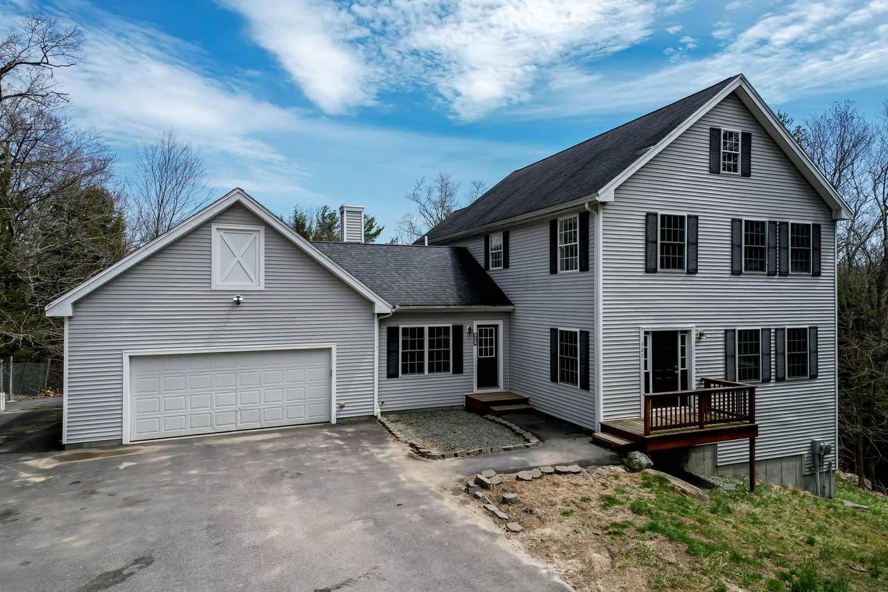 627 Gibbons Highway - Photo 1